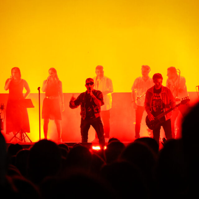 Pedro Abrunhosa & Os Camponeses de Pias em Arruda dos Vinhos